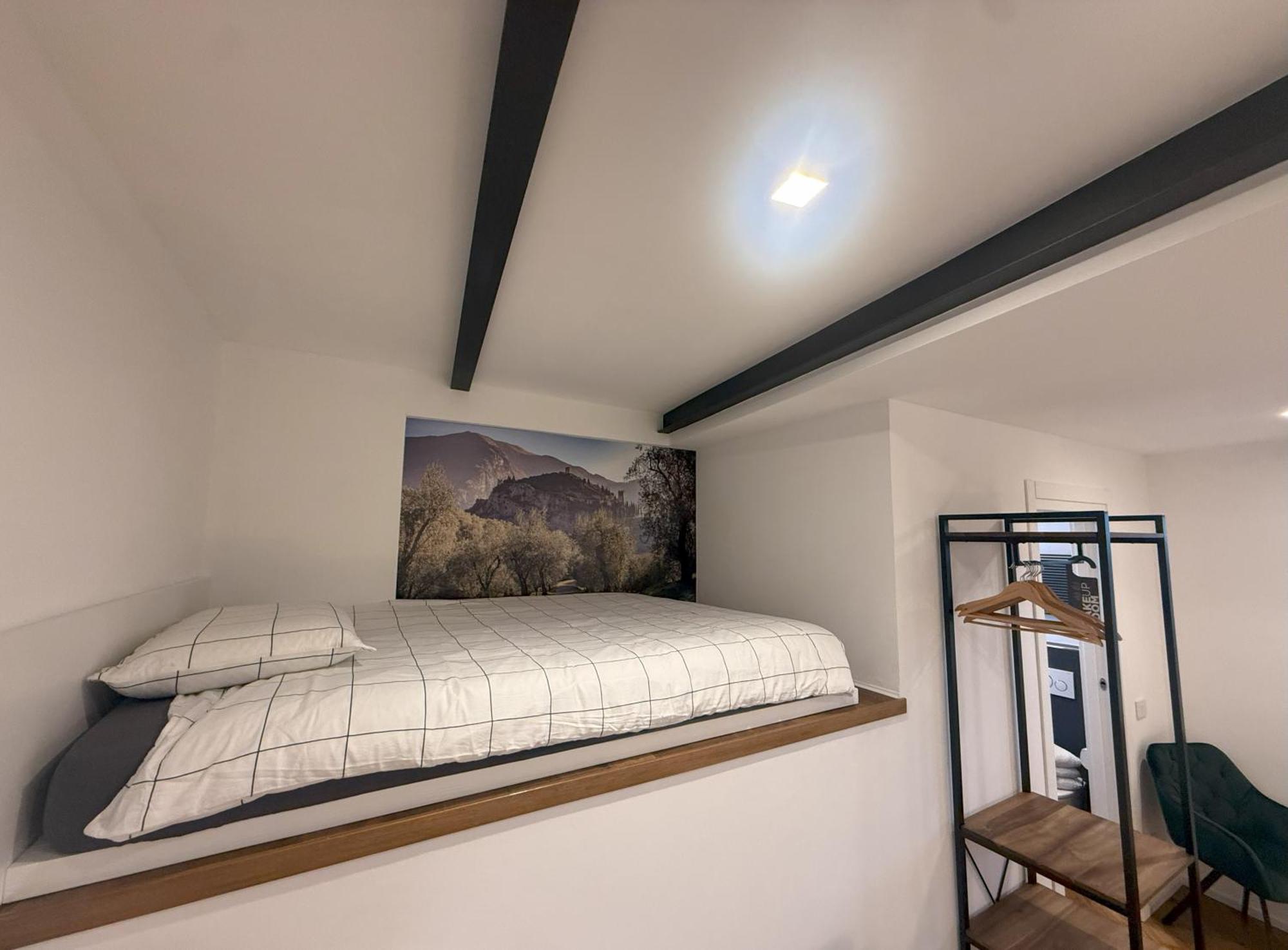East West Room Арко Экстерьер фото